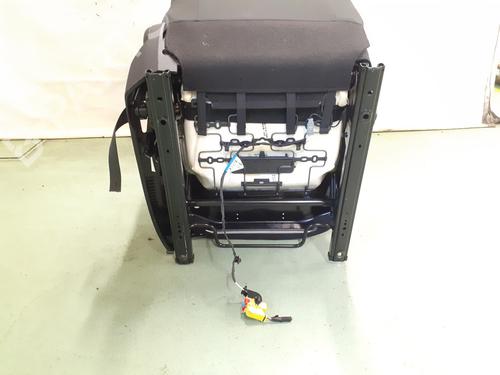 Used Left front seat Left front seat 37741966 37741966