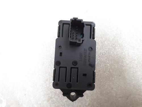 Switch RENAULT SCÉNIC III (JZ0/1_) 1.5 dCi | BP24797117I30