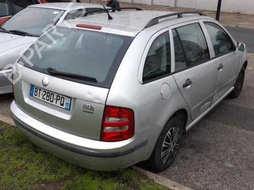 Left taillight SKODA FABIA I Combi (6Y5) 1.9 SDI | BP24776565C34 