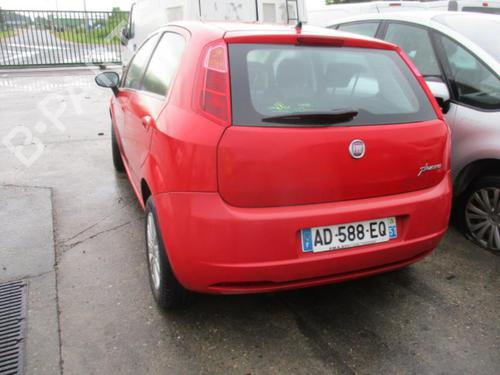 Left front fog light FIAT GRANDE PUNTO (199_) 1.3 D Multijet (199.AXD11, 199.AXD1A, 199.AXD1B,... | BP24773860C30 