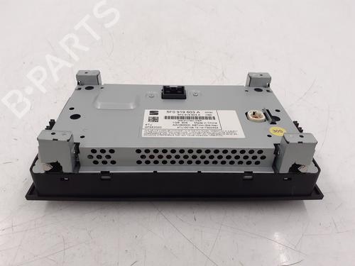 Used Radio Radio SEAT LEON (5F1) 1.4 TSI (140 hp) 32135924 32135924