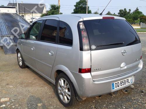 Błotnik przedni prawy OPEL MERIVA A MPV (X03) 1.7 CDTI (E75) | BP24788340C42 