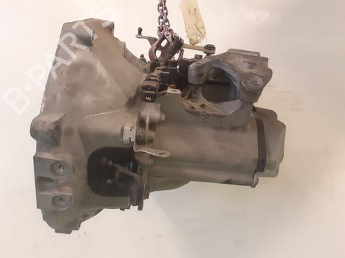 Used Gearbox Gearbox CITROËN C3 III (SX) 1.2 PureTech 82 (83 hp) 32140837 32140837