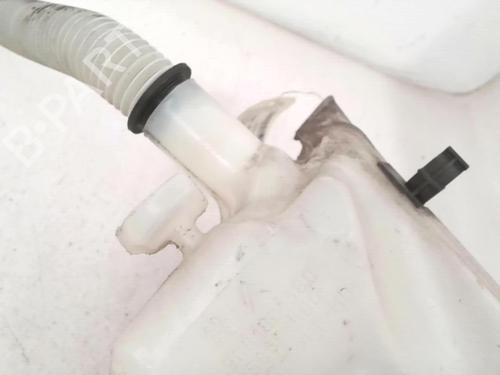 Used Windscreen washer tank CITROËN C4 Grand Picasso I (UA_) 2.0 HDi 150 (150 hp) 25338140