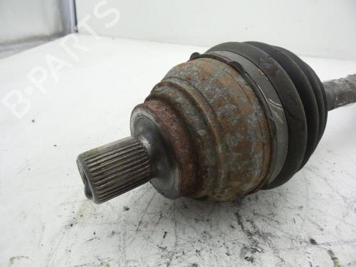 Used Left front driveshaft VW SHARAN (7N1, 7N2) 2.0 TDI (140 hp) 24784549