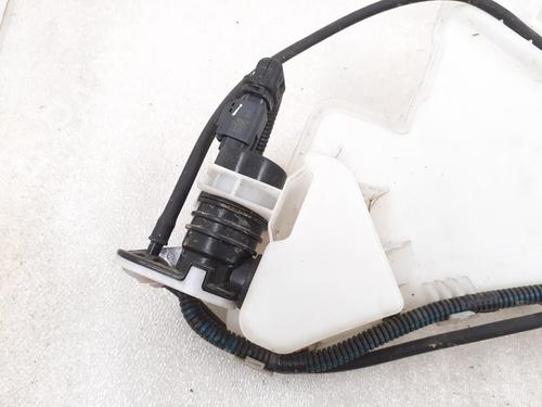 windscreen-washer-tank-citroen-c5-aircross-a_-2018-24796804 main image