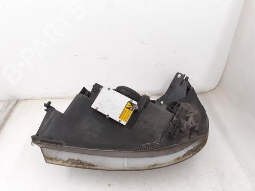 Used Right headlight RENAULT ESPACE IV (JK0/1_) 2.0 Turbo (JK0A, JK0B, JK0N) (163 hp) 24783648