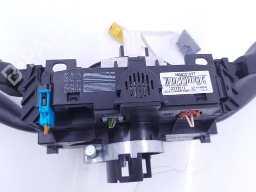 Used Steering column stalk Steering column stalk CITROËN C3 Picasso (SH_) 1.6 VTi 120 (120 hp) 28490393 28490393