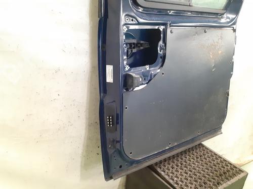 Used Right slide door Right slide door 33241712 33241712