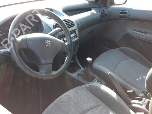 Venstre fortil bærearm PEUGEOT 206 Hatchback (2A/C) 1.4 i | BP24782237M12 
