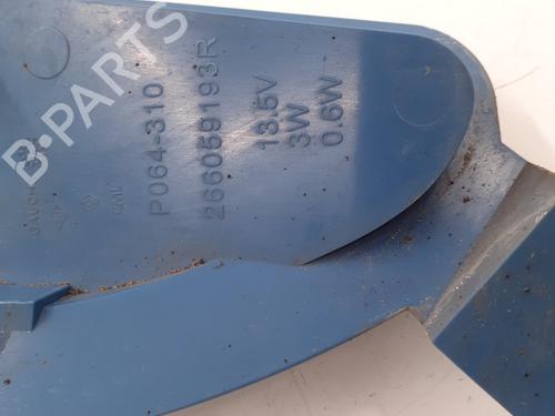 left-daytime-light-renault-zoe-bfm_-2012-37741961 main image