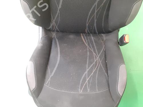 Used Right front seat PEUGEOT 208 I (CA_, CC_) 1.4 HDi (68 hp) 24792527