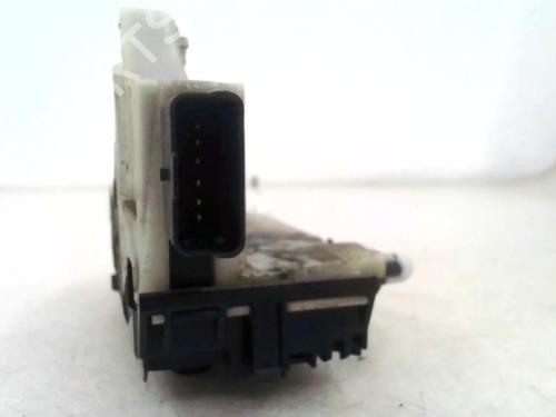 Front left lock PEUGEOT 208 I (CA_, CC_) 1.4 HDi | BP24782528C98