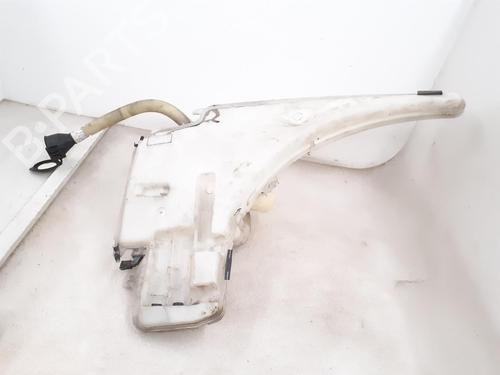 Used Windscreen washer tank BMW 1 (E87) 116 d (116 hp) 24792228