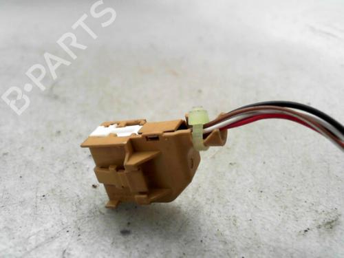 Left mirror AUDI A4 B7 Avant (8ED) 2.0 TDI 16V | BP24777257C26