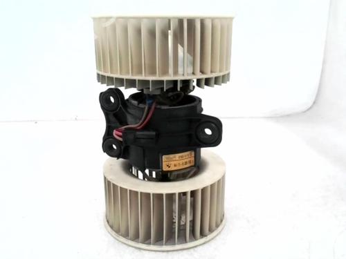 Heater blower motor BMW 5 (E39) 520 i | BP24780821M62 