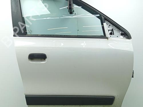 Used Right front door Right front door 38425307 38425307
