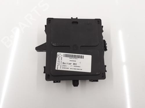 fuse-box-renault-clio-v-b7_-2019-28330463 main image