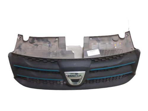 grille-dacia-sandero-ii-2012-24798091 main image
