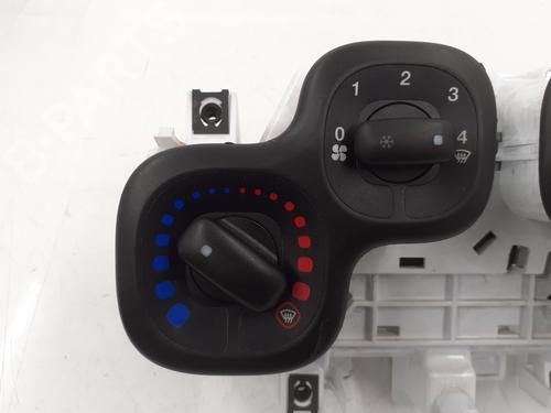 Climate control FIAT PANDA (312_, 319_) 1.2 (312PXA1A) | BP32046855I5 - Image 3