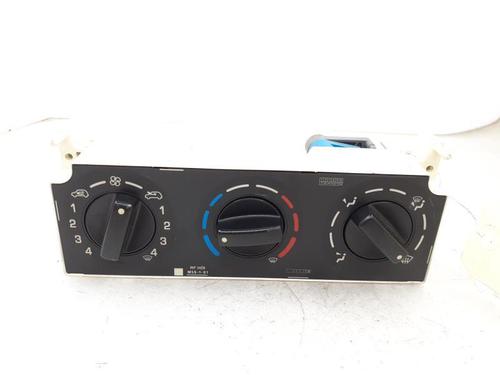 AC Styreenhet / Manøvreringsenhet PEUGEOT PARTNER Box Body/MPV (5_, G_) 1.6 HDi 90 (90 hp) 24784935