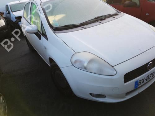 Left front fog light FIAT GRANDE PUNTO (199_) 1.3 D Multijet | BP24784325C30 
