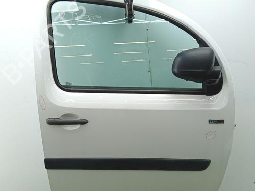 Used Right front door Right front door 39517592 39517592