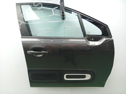 Used Right front door Right front door 38726004 38726004