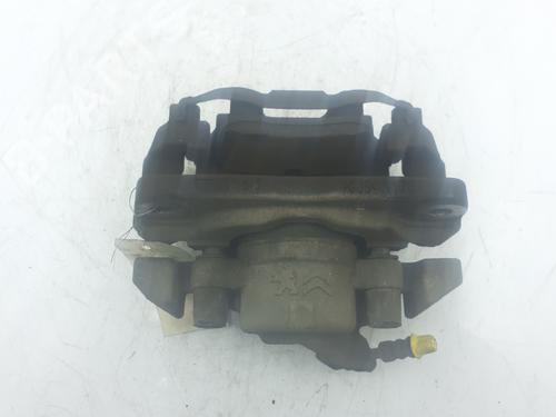 Left front brake caliper PEUGEOT 3008 II SUV (MC_, MR_, MJ_, M4_) 1.6 THP 165 (M45GYW, M45GZW, M45GYV) | BP30121943M105