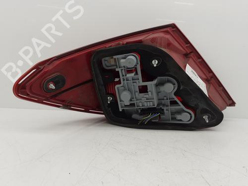 Used Right taillight Right taillight MERCEDES-BENZ C-CLASS (W204) C 250 CDI (204.003) (204 hp) 33541230 33541230