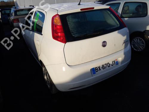 Left front fog light FIAT GRANDE PUNTO (199_) 1.3 D Multijet | BP24784325C30 
