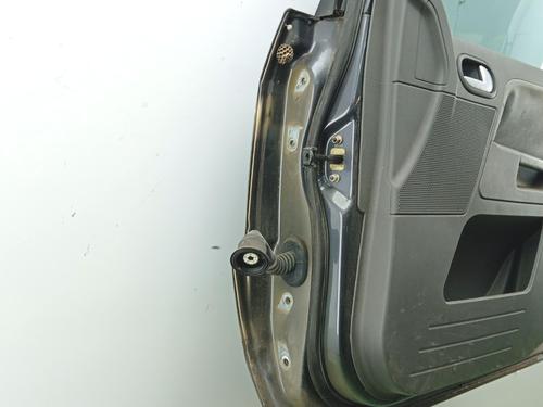 Used Right front door Right front door 38425334 38425334