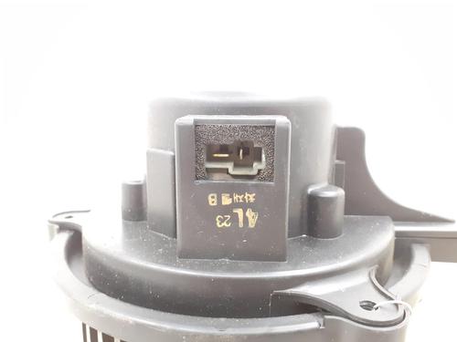 Heater blower motor KIA SORENTO I (JC) 2.5 CRDi 4WD | BP24788080M62 