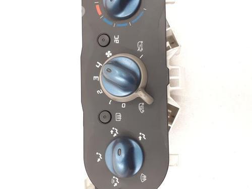 Commande Chauffage RENAULT TWINGO II (CN0_) 1.2 16V (CN0K, CN0V, CN0A) (76 hp) 24783939