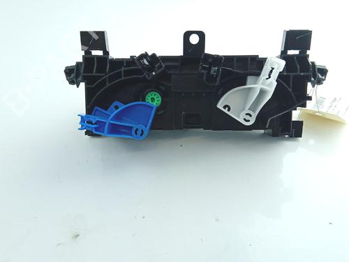 Climate control RENAULT TRAFIC III Bus (JG_) 2.0 dCi 145 (JGML) | BP37277407I5 - Image 2