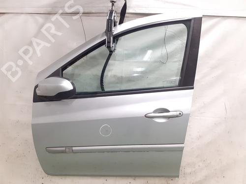 Used Left front door RENAULT CLIO III (BR0/1, CR0/1) 1.5 dCi (C/BR0G, C/BR1G) (68 hp) 32208167