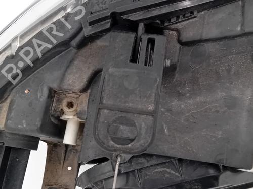 Left headlight BMW 1 Convertible (E88) 120 d | BP29829479C28