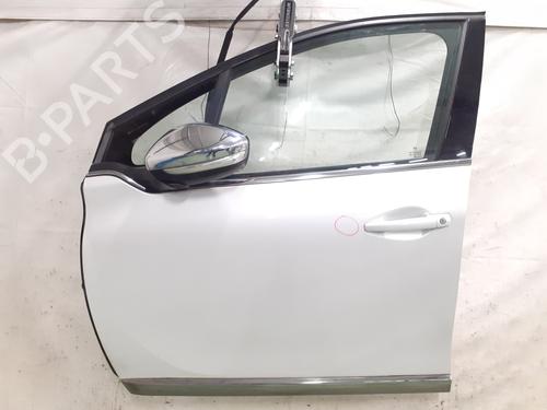 Porta anteriore sinistra PEUGEOT 2008 I (CU_) 1.6 HDi (92 hp) 30925579