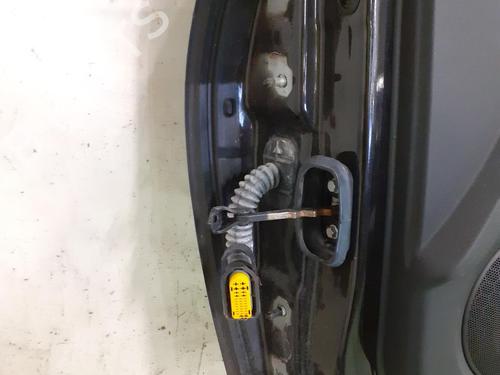 Right front door RENAULT LAGUNA III Grandtour (KT0/1) 2.0 dCi (KT07, KT0J, KT14, KT1A, KT1S) | BP24796850C3