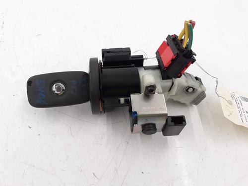 Ratlås/Tændingslås SMART FORFOUR Hatchback (453) electric drive (453.091) (82 hp) 30613575