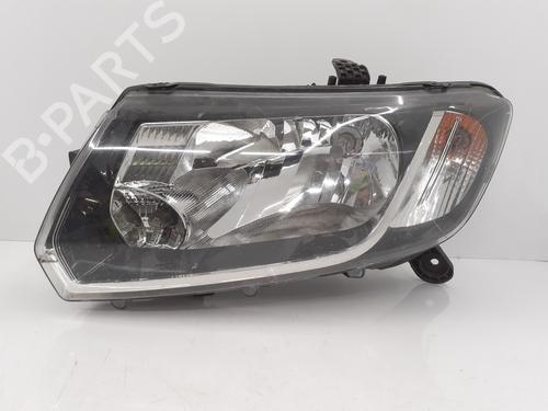 Used Left headlight DACIA SANDERO II TCe 90 (B8M1, B8MA, B8AC) (90 hp) 30150205