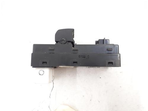 Używane Przełącznik KIA CEE'D Hatchback (ED) 1.6 CRDi 90 (90 hp) 24786262