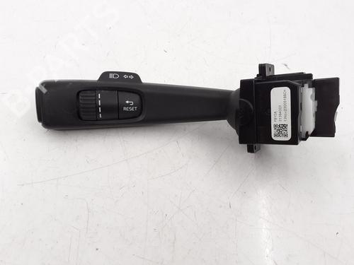 Switch VOLVO V40 Hatchback (525) D2 | BP30806132I30 - Image 4