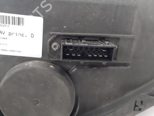Used Right headlight Right headlight CITROËN C6 (TD_) 2.7 HDi (204 hp) 30816920 30816920