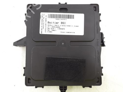Used Fuse box Fuse box RENAULT TRAFIC III Platform/Chassis (EG_) 2.0 dCi 145 (EGML) (145 hp) 31330866 31330866