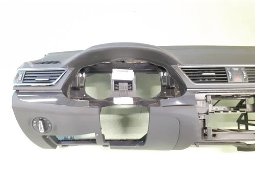Used Dashboard Dashboard SKODA SUPERB III (3V3) 1.8 TSI (180 hp) 32730699 32730699
