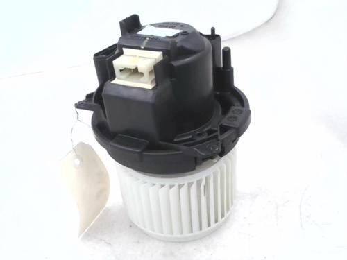 Used Heater blower motor RENAULT CLIO V (B7_) [2019-2025]  24780287