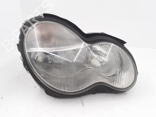 Faro derecho MERCEDES-BENZ C-CLASS (W203) C 270 CDI (203.016) (170 hp) 28044642