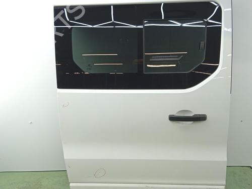 Used Right slide door Right slide door RENAULT TRAFIC III Van (FG_) 1.6 dCi 115 (FGMD) (116 hp) 36520604 36520604
