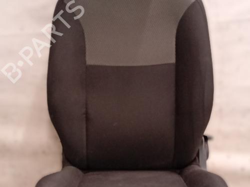 Siège avant gauche RENAULT KANGOO / GRAND KANGOO II (KW0/1_) 1.2 TCe 115 (KW02, KW14) (115 hp) 29521535